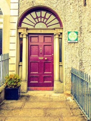 Harveys Guest House - main image