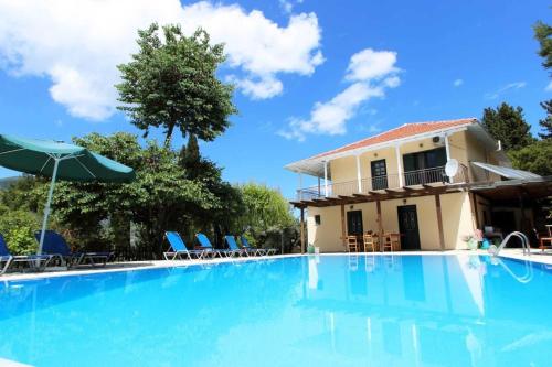 Villa Nefeli in Yenion