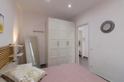 Three-Bedroom House image 10