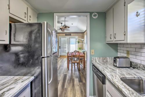 Walk to Beach Dog-Friendly Myrtle Beach Cottage!