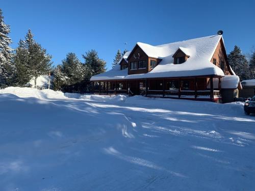 L'Auberge Refuge du Trappeur in แซ็ง-มาทิเยอ-ดู-ปาร์ก (QC)