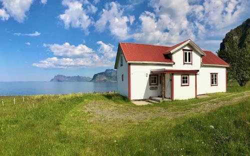 Midnight Sun Panorama - Chalet - Napp