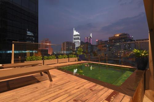 Basen, CHERRY BOUTIQUE HOTEL  near Muzeum Historyczne