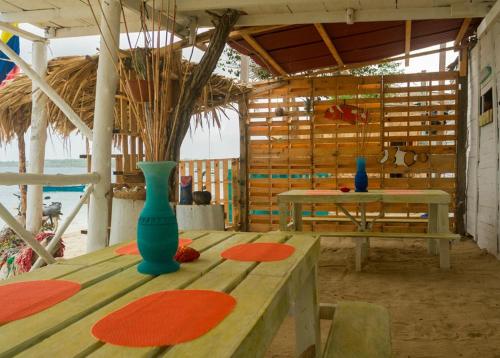 HAKUNAMATATA HOSTELS