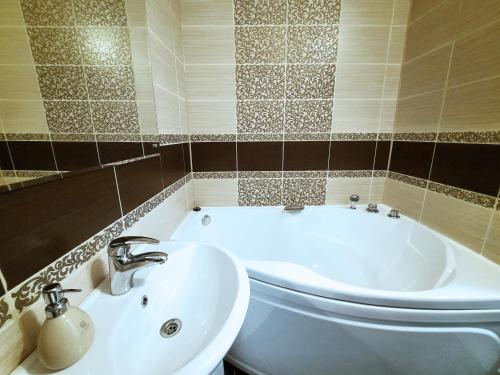 FlaNsk на Романова 60 др1 24 этаж Рядом Mariott Hotel НИИТО ТРЦ Аура - image 10