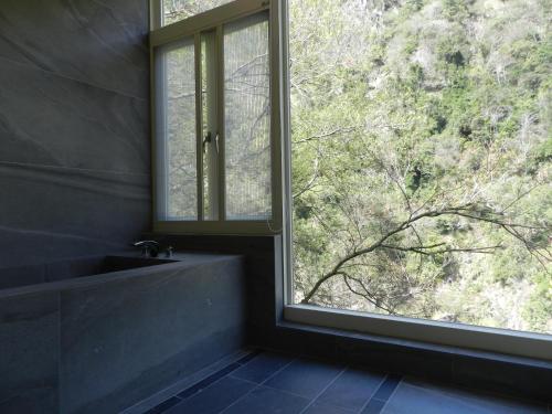 ミンガオ スプリング ホテル