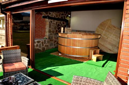 Family Hotel Daisy - image 2