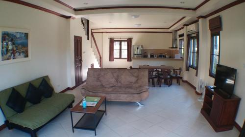 Tulip Villa Oceanview