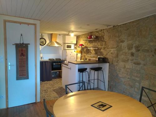 gîte de la garde (gite de la garde) in Prevencheres ciems