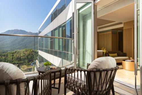 Balcony/terrace, The Silveri Hong Kong - MGallery near Asia World Expo
