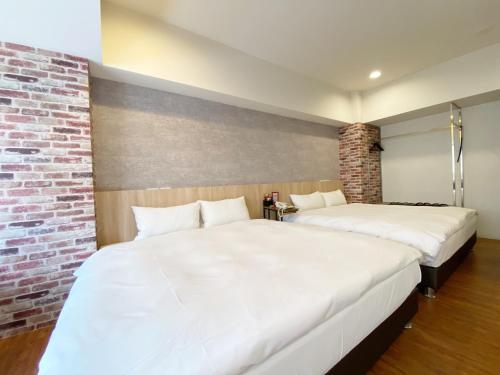 Taichung Old F Hotel – Taichung, KY