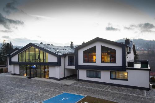 Hotel Jarzębata – Wisla, IN