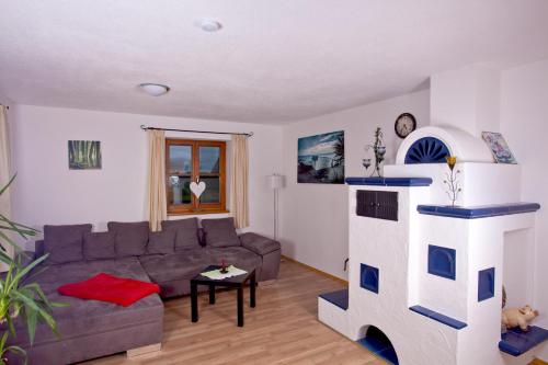 3 bedrooms, 4 beds