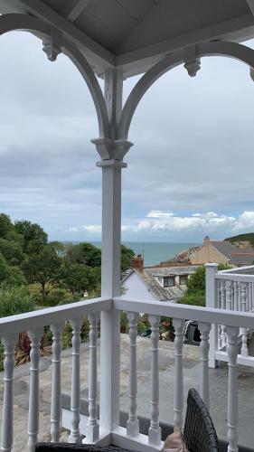 The Poplars Guest House in 庫姆馬丁