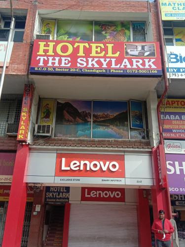 Hotel the skylark Chandigarh