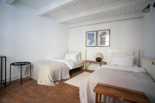 5 bedrooms, 11 beds