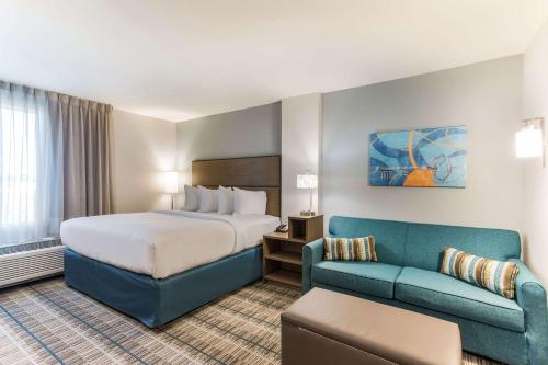 MainStay Suites - main image