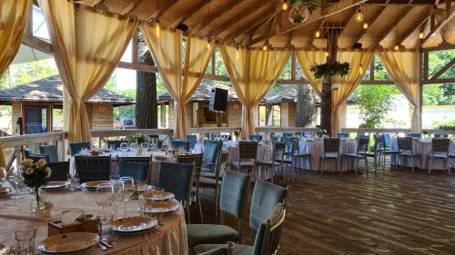 Étterem, Чевермето-Ірен in Dubnivskyi