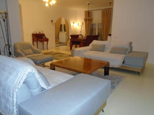 M&M VILLA KALLITHEA gîte à louer Kassándreia