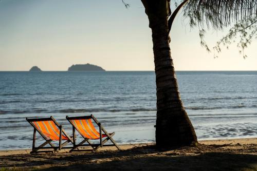 Coconut Beach Resort, Koh Chang