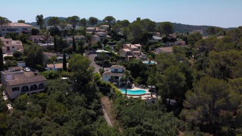 B&B LES VOILES DE VALESCURE chambres d'hotes et son espace bien etre in Saint-Raphael