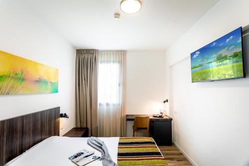 Nof Tavor Hotel Room Type - Standard Double or Twin Room Nof Tavor Hotel Room Type - Standard Double or Twin Room