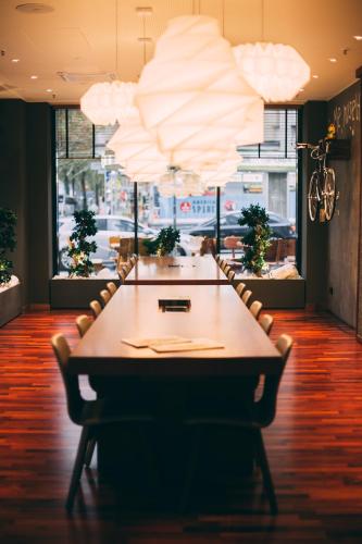 me and all hotel düsseldorf - image 14