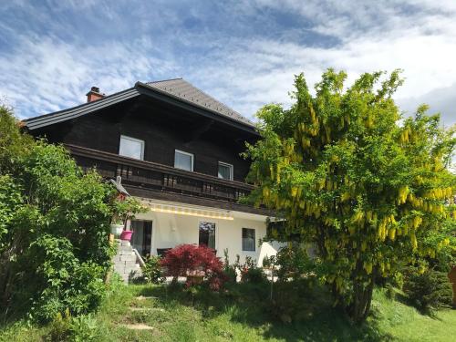 Ferienwohnung und Zimmer Kassar Bikertipp in Mauterndorf, Österreich