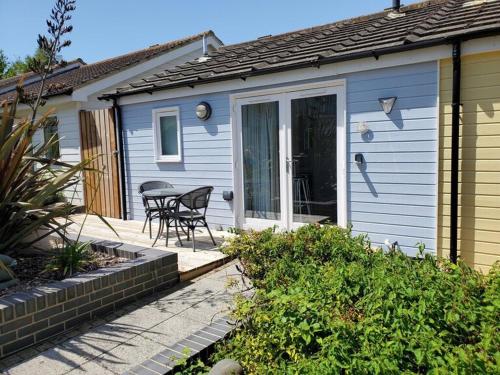 West Bay Cottages Yarmouth Isle of Wight – Yarmouth, 