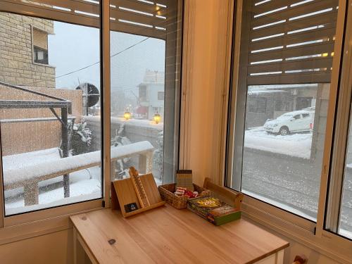 Ice guest house in Majdal Shams