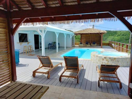 Villa de 3 chambres avec vue sur la mer piscine privee et jacuzzi a Le Marin - Location, gîte - Le Marin