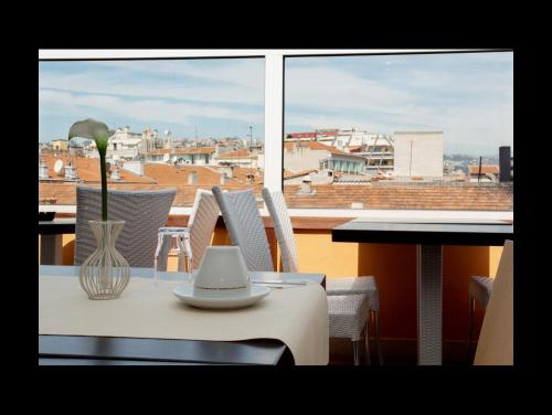 Hotel De Suède - image 8