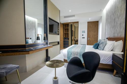 336097205 Becquer Hotel Guadalajara