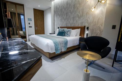 336097209 Becquer Hotel Guadalajara
