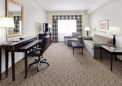 Holiday Inn Springdale-Fayetteville Area, an IHG Hotel