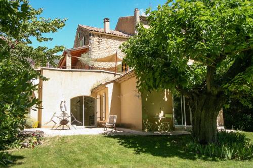 La Maison de Catherine gîte à louer Saint-Restitut