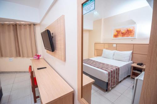 Standard Double Room image 2