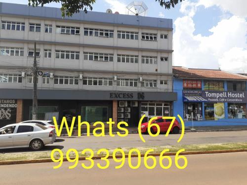 . Portaria e circulação de hóspedes só até 23 horas - Reabre às 5 horas - Compartilhado Tompell Hostel