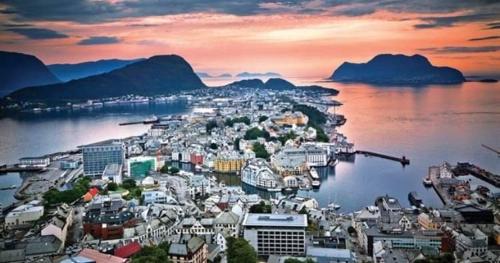 Koselig garasjeloft! in เกแรงเกอร์