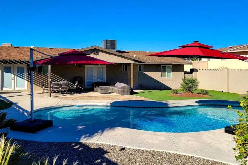 Pristine, Modern Lake Havasu City Home with Pvt Pool