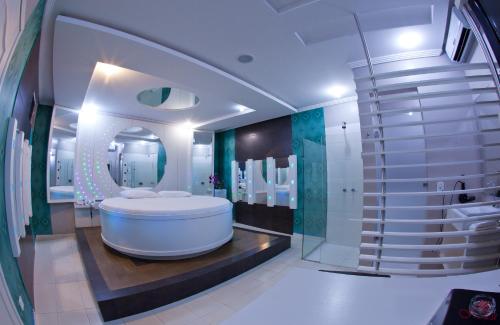 . Frenesi Motel Toledo