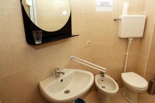 Hotel Bicocca, Mediolan (zdjęcie 10)