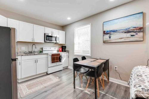 Refreshing 2-Bedroom Home in Central Hopewell in Hopewell, USA