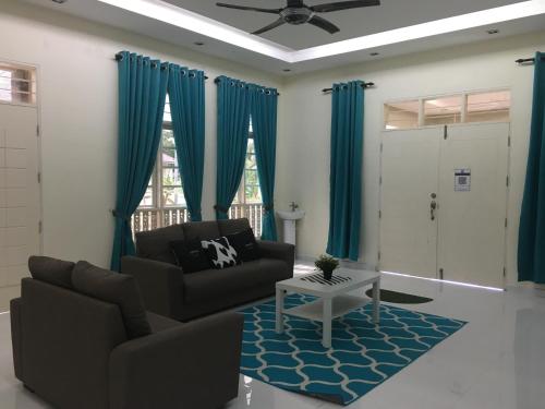 Homestay Cikgu Izan Kuala Terengganu – khách sạn tại Perhentian Islands