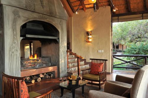 Lukimbi Safari Lodge