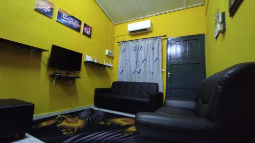 Homestay Opah Parit Buntar, Perak