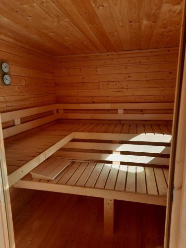 Jagdhaus im Grünen, mit Sauna (Jagdhaus im Grunen, mit Sauna) in คูล์มบาค