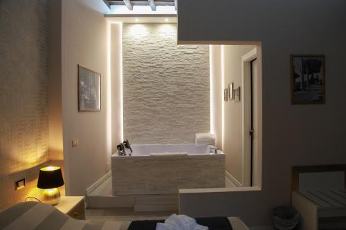 Navona Nice Room - image 9