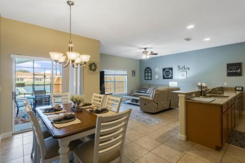 Beach Palm Disney Villa - image 4