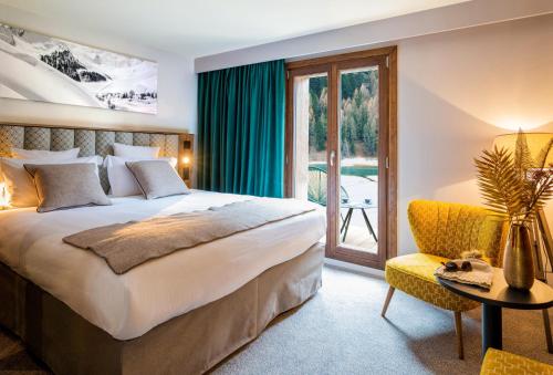 Guestroom, Tetras Lodge by Les Etincelles in Tignes
